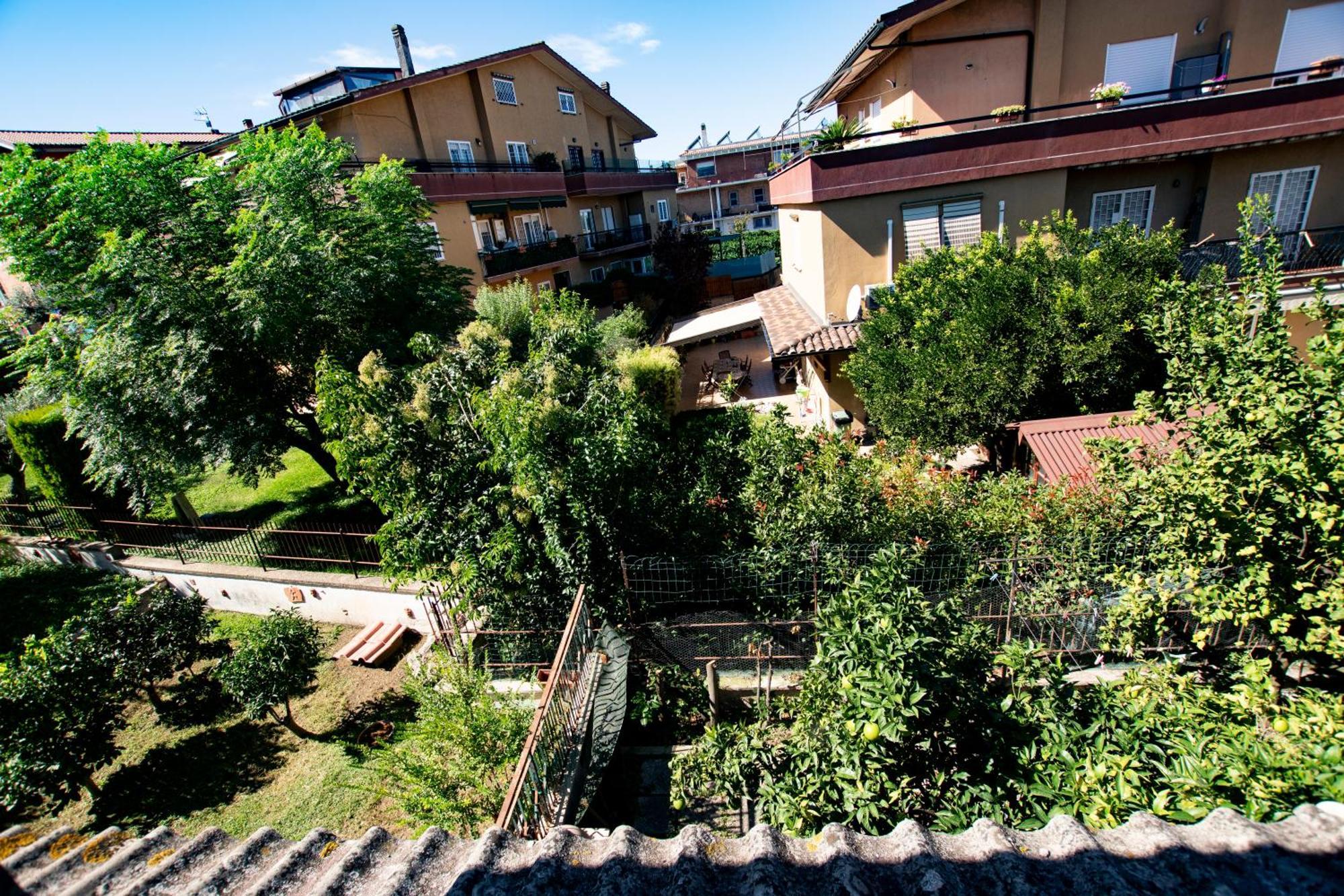Attico Appia Antica Ciampino Aeroporto Apartment Santa Maria delle Mole Exterior foto